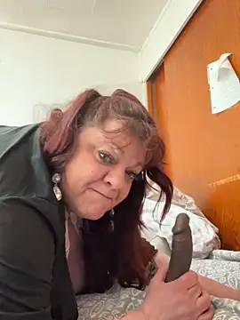 Luciouslouise72xh online show from 09/12/25, 10:21