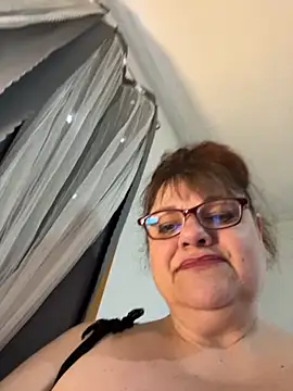 Luciouslouise72xh online show from 03/09/26, 11:20