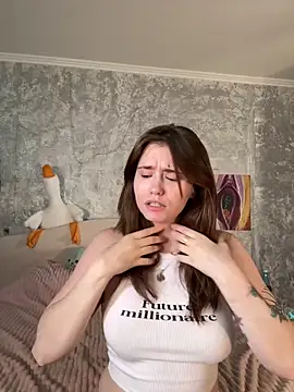 Sabrina shells online show from 09/13/25, 10:59