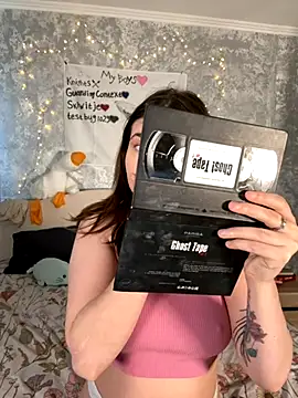 Sabrina shells online show from 10/05/25, 10:24