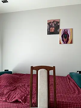 Sabrina shells online show from 04/16/26, 08:48