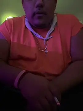 Snapshot of cloudy_couple444 chatting on 02/03/25, 05:40 cloudy couple444 online show from 02/03/25, 05:40