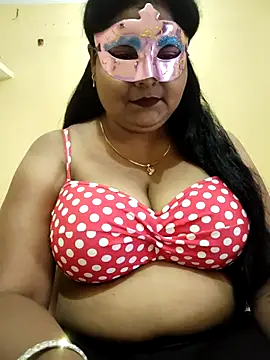 Snapshot of LustyBhabhi chatting on 09/15/25, 06:57 LustyBhabhi online show from 09/15/25, 06:57