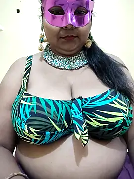 Snapshot of LustyBhabhi chatting on 10/02/25, 04:36 LustyBhabhi online show from 10/02/25, 04:36