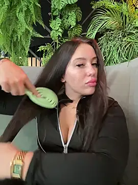 Snapshot of AndreaMood chatting on 03/06/25, 07:14 AndreaMood online show from 03/06/25, 07:14