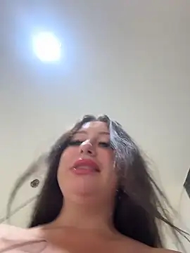 Snapshot of AndreaMood chatting on 02/16/26, 02:18 AndreaMood online show from 02/16/26, 02:18