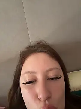 AndreaMood online show from 06/04/26, 01:33