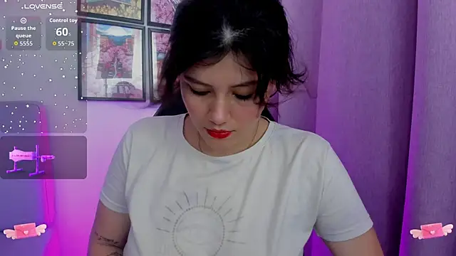 Carolina Burninng online show from 09/24/25, 08:45