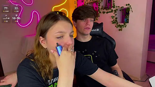 RobertAndLinela online show from 03/13/25, 08:00