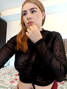 Snapshot of VictoriaMolina chatting on 02/19/25, 04:22 VictoriaMolina online show from 02/19/25, 04:22