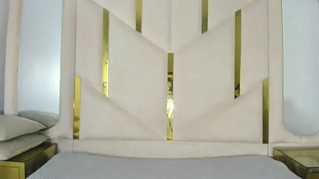 IsabellRodriguez18 online show from 11/23/25, 03:17