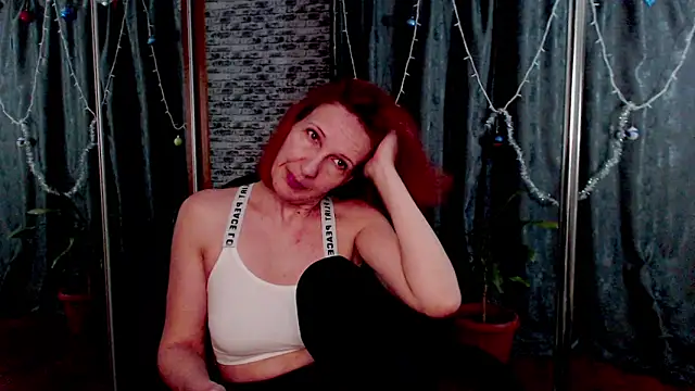 Snapshot of Colibri_ chatting on 01/08/25, 12:17 Colibri  online show from 01/08/25, 12:17