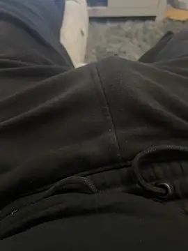 22TT2295 online show from 10/11/25, 08:18