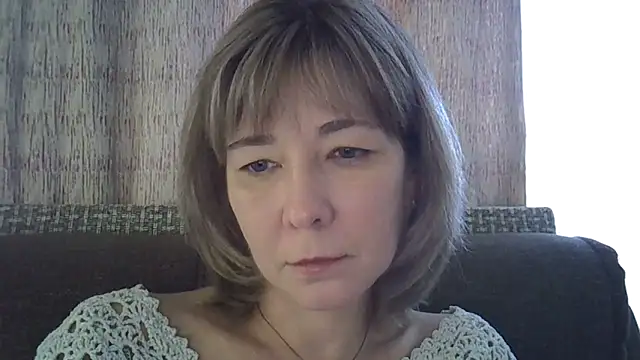 EllaJohnsonX online show from 01/05/25, 10:32