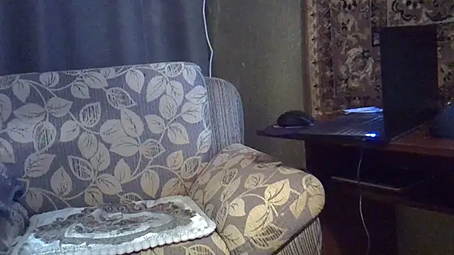 EllaJohnsonX online show from 04/11/26, 07:29