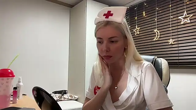 Snapshot of yunasuka chatting on 01/15/25, 07:55 yunasuka online show from 01/15/25, 07:55