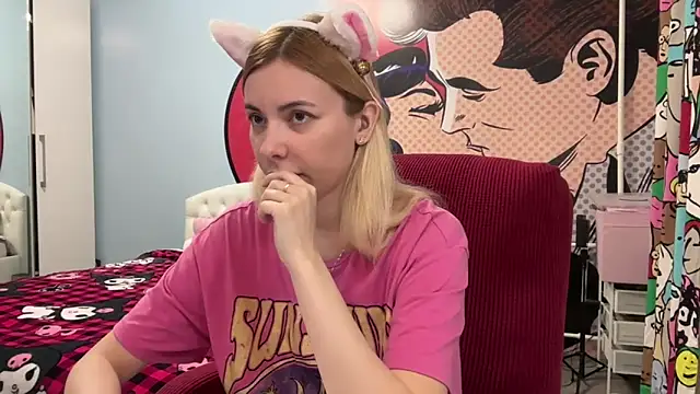 Snapshot of yunasuka chatting on 09/16/25, 03:02 yunasuka online show from 09/16/25, 03:02