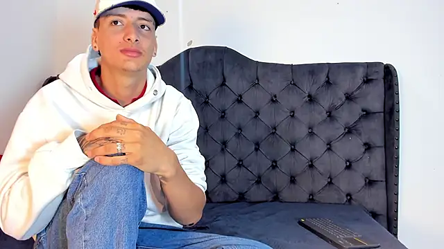 two milkyway online show from 12/02/25, 01:28