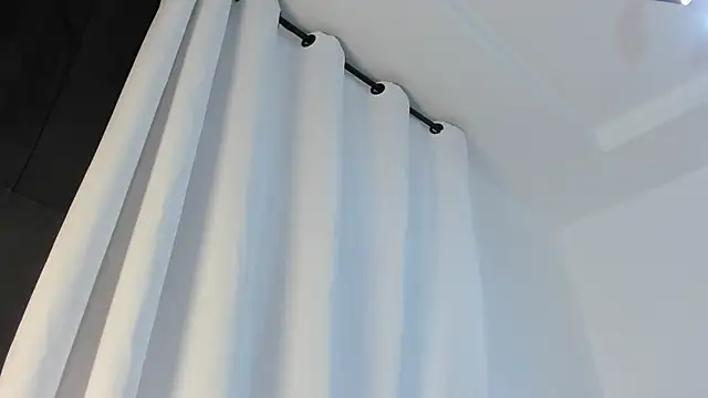 two milkyway online show from 04/11/26, 11:36