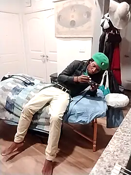 VelvetChocolate7 online show from 10/01/25, 04:40