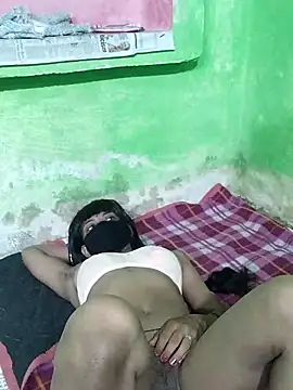 Coupleshow47 online show from 09/19/25, 10:32