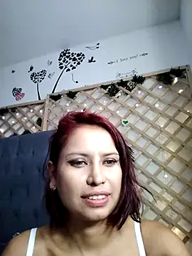 Snapshot of Mia_WAll chatting on 01/06/25, 03:19 Mia WAll online show from 01/06/25, 03:19