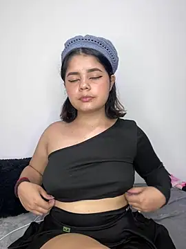 pretty angela1 online show from 02/03/25, 01:30