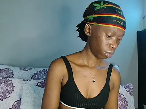 Snapshot of xxSexyTalia28 chatting on 01/16/26, 02:10 xxSexyTalia28 online show from 01/16/26, 02:10