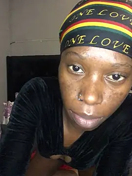 Snapshot of xxSexyTalia28 chatting on 03/17/26, 10:24 xxSexyTalia28 online show from 03/17/26, 10:24