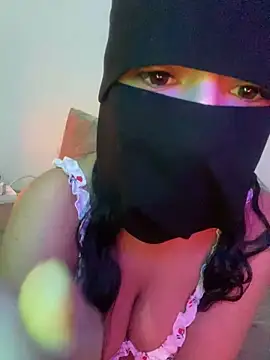 Snapshot of Hit_Jouri chatting on 01/31/25, 11:35 Hit Jouri online show from 01/31/25, 11:35