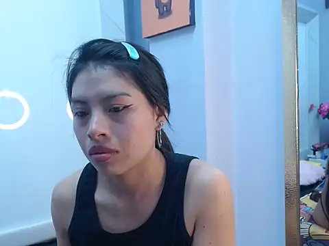 Snapshot of Chloe_Martini chatting on 01/15/25, 03:00 Chloe Martini online show from 01/15/25, 03:00