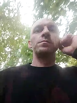 krecik1988 online show from 09/13/25, 03:23