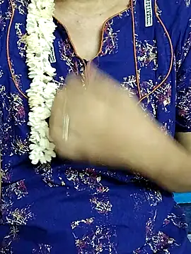 Snapshot of kavi-99 chatting on 06/02/26, 01:29 kavi-99 online show from 06/02/26, 01:29