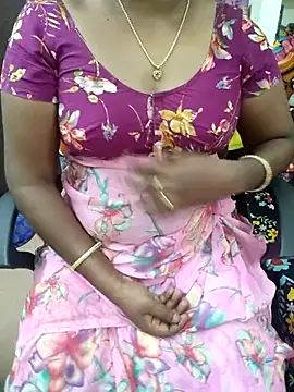 Snapshot of Tamil_roja69 chatting on 04/29/26, 05:55 Tamil roja69 online show from 04/29/26, 05:55