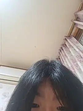 Lee0613 online show from 12/24/24, 06:17