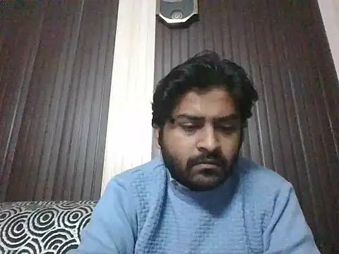 Snapshot of indihotguy chatting on 01/15/25, 05:26 indihotguy online show from 01/15/25, 05:26