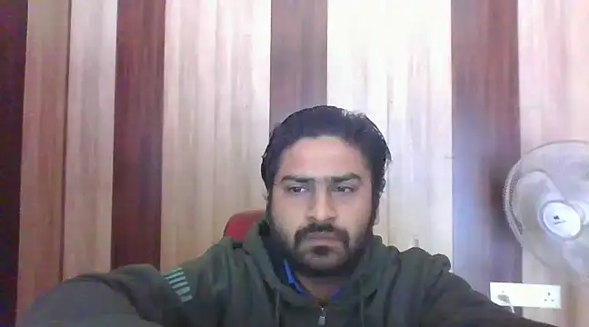 Snapshot of indihotguy chatting on 01/23/25, 07:11 indihotguy online show from 01/23/25, 07:11