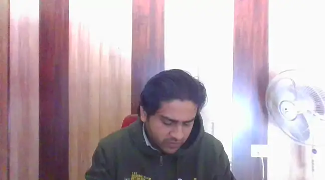 Snapshot of indihotguy chatting on 02/12/25, 07:13 indihotguy online show from 02/12/25, 07:13