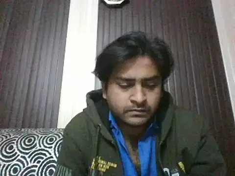 Snapshot of indihotguy chatting on 02/14/25, 05:36 indihotguy online show from 02/14/25, 05:36