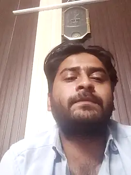 Snapshot of indihotguy chatting on 03/09/25, 06:32 indihotguy online show from 03/09/25, 06:32