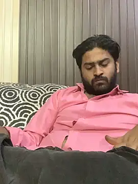 Snapshot of indihotguy chatting on 03/21/25, 06:18 indihotguy online show from 03/21/25, 06:18