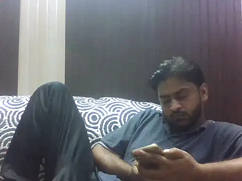 Snapshot of indihotguy chatting on 10/01/25, 02:12 indihotguy online show from 10/01/25, 02:12