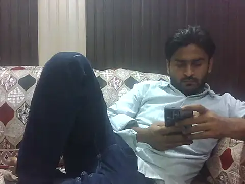 indihotguy online show from 10/29/25, 01:13