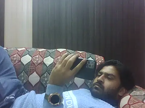 indihotguy online show from 12/01/25, 11:59