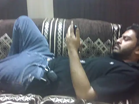 indihotguy online show from 04/02/26, 07:06