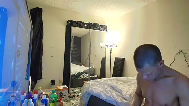 hotemberly jake online show from 12/30/24, 05:23