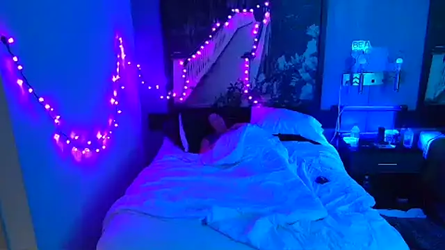 hotemberly jake online show from 01/10/25, 11:22