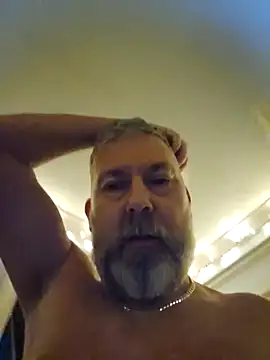 Naked Uk Guy online show from 12/25/24, 11:10