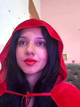 emmariders2 online show from 10/28/25, 03:04