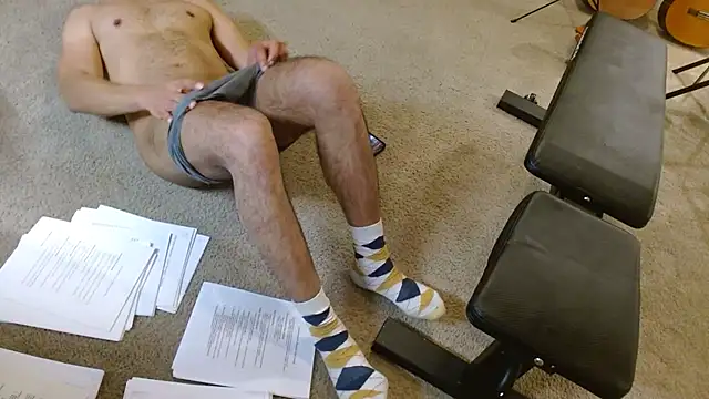 MrLatinKing online show from 10/14/25, 02:12